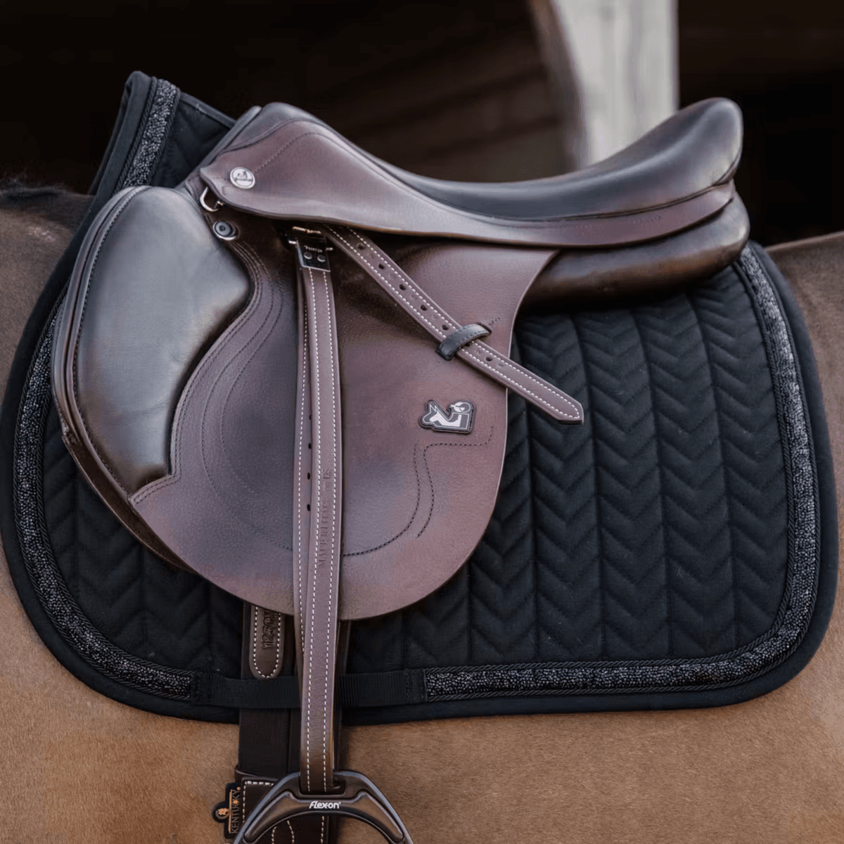 Kentucky Saddle Pad Glitter Stone Jumping Sort