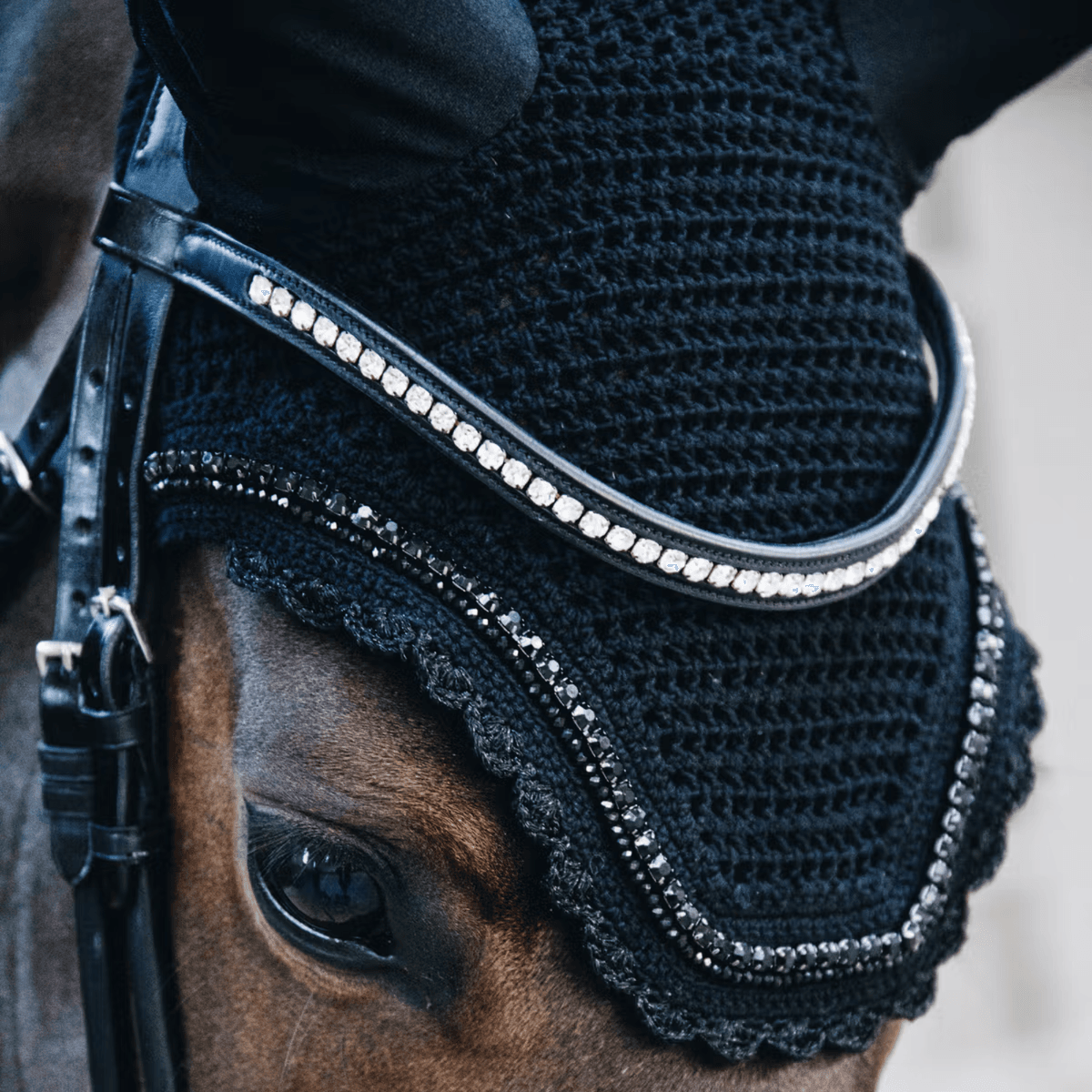Kentucky Fly veil Wellington Stone & Pearl